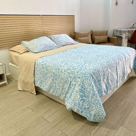 Studio Apartment Santana Habaneras - 18 At Beach With Garage, Pool And Lift Torrevieja Exteriér fotografie