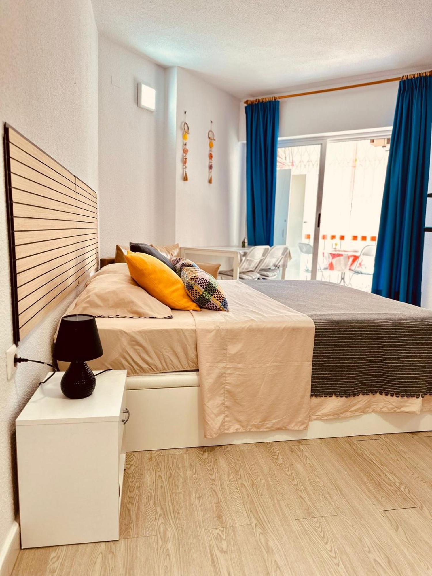 Studio Apartment Santana Habaneras - 18 At Beach With Garage, Pool And Lift Torrevieja Exteriér fotografie